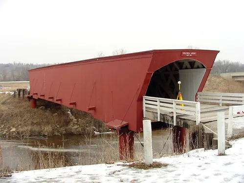 Photo of the Holliwell Bridge in Madison County, Iowa
