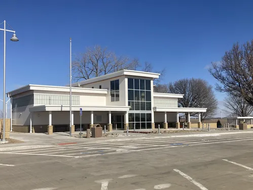 Photo of Victor rest area building and parking lot