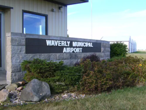 Waverly Municipal Airport