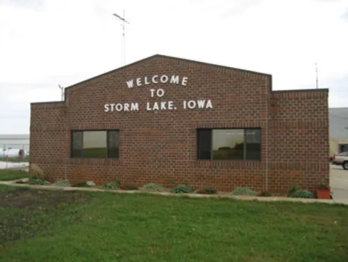 Storm Lake Municipal Airport