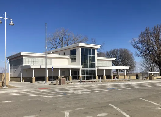 Photo of Victor rest area building and parking lot