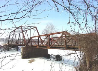Photo of the Red Bridge in Jasper County, Iowa