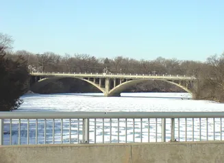Washington Avenue Bridge
