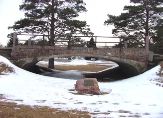 Photo of the Melan Arch Bridge in Lyon County, Iowa.