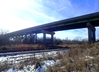 Rigid-Connected 3-Hinge Deck Arch