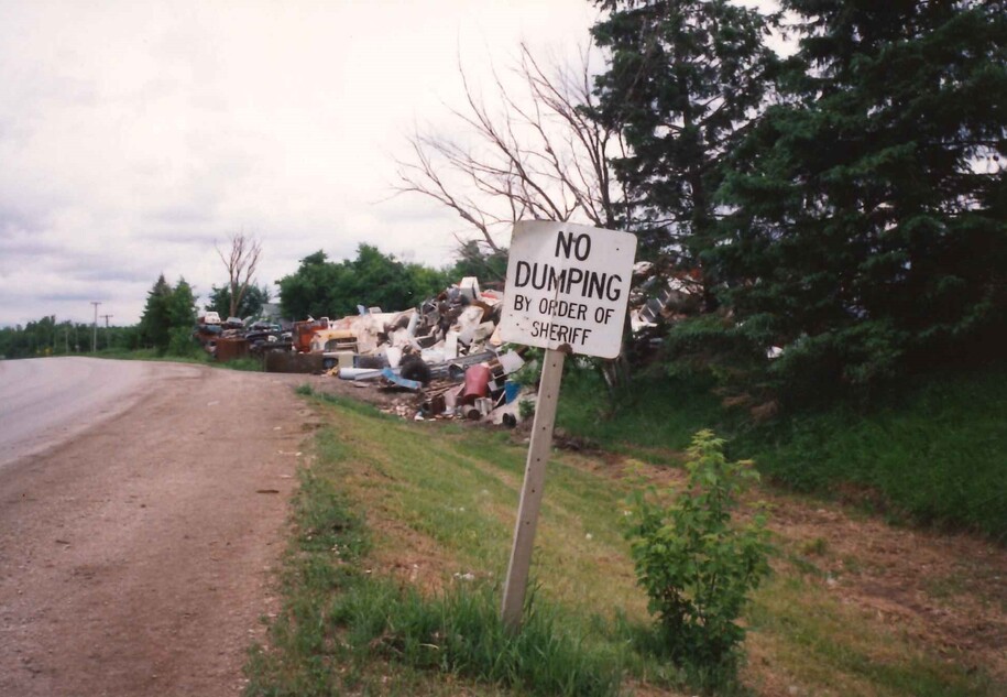 No dumping sign